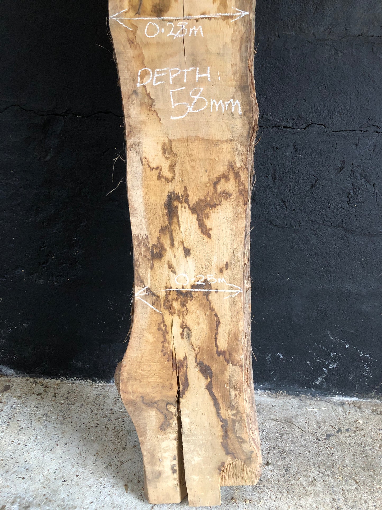 2.95m English Oak kiln dried board/slab. Item O3.