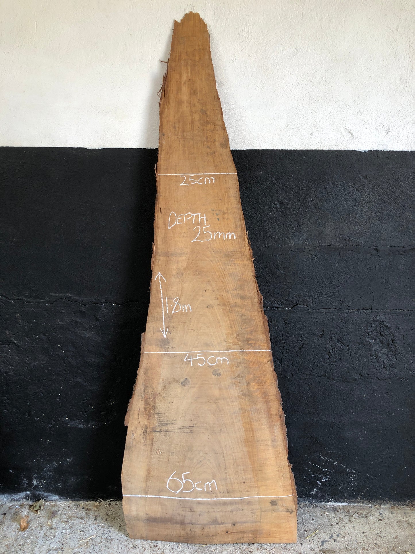 1.8m English oak wedge-slab. Item O14.
