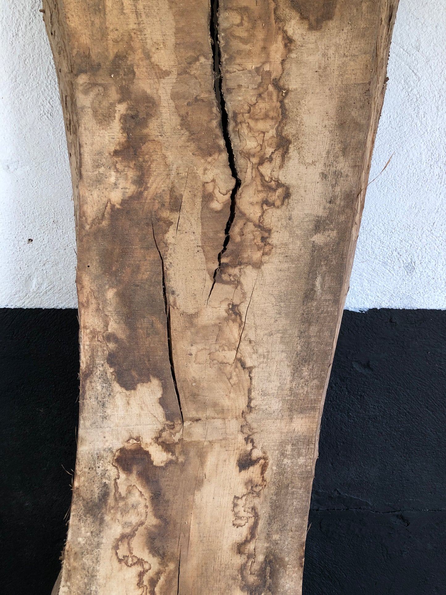 2.52m English oak slab. Kiln dried. Item O15.