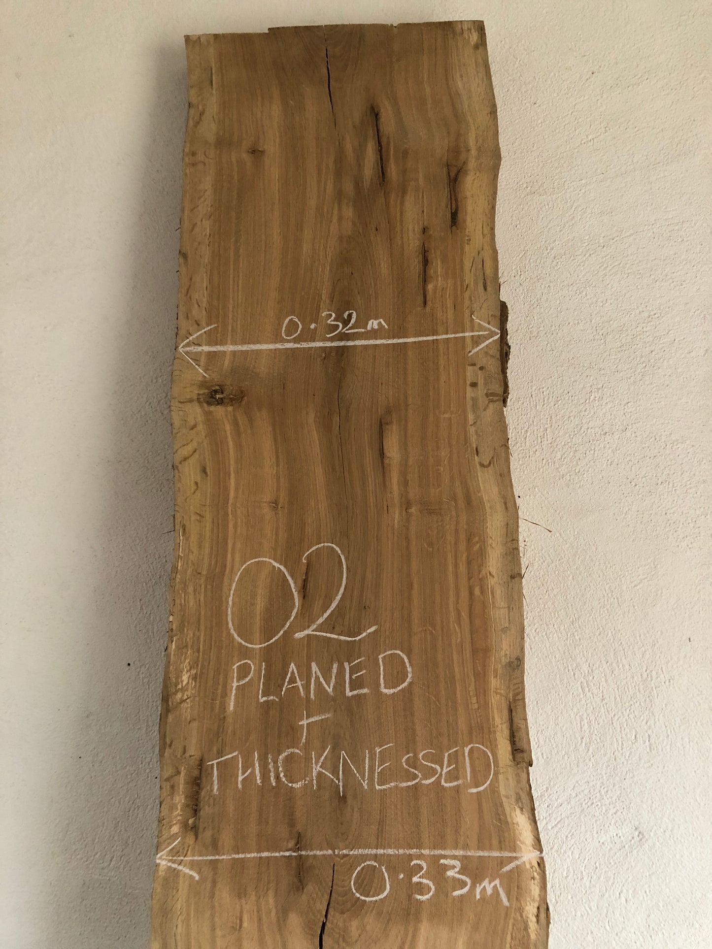 2.55m x 0.33m English Brown Tiger Oak Slab, kiln dried. Item O2.