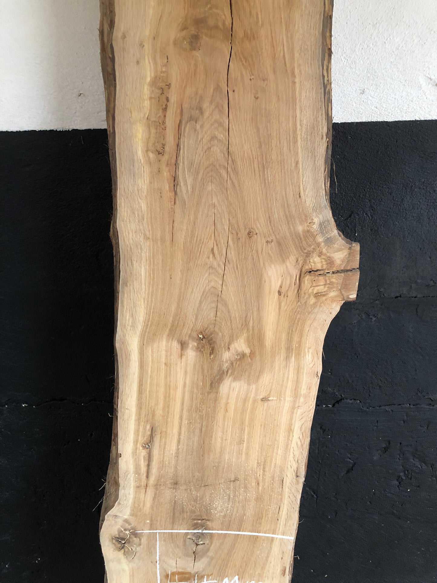 2.55m x 0.33m English Brown Tiger Oak Slab, kiln dried. Item O2.